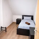 Monteurwohnungen In Apartment *